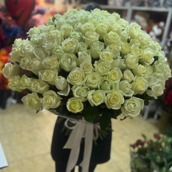 Букет 201 белая роза   в Гурзуфе