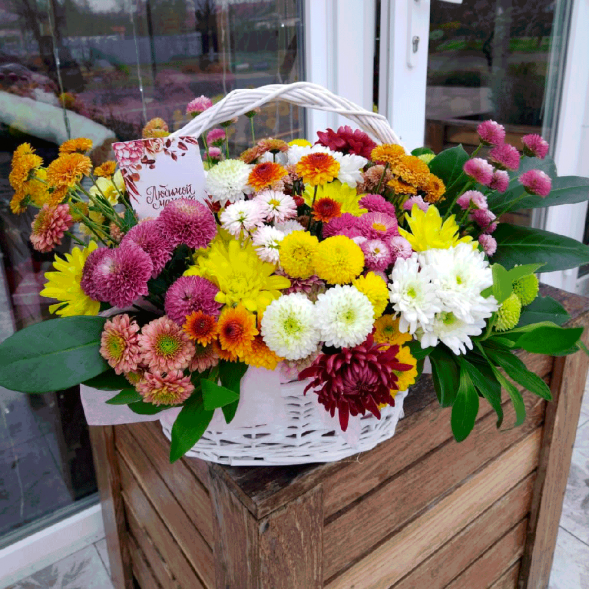 Композиция в корзине &quot;Чудесное мгновение&quot; в Гурзуфе