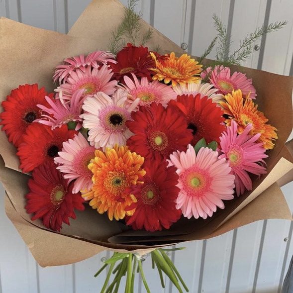 Букет Гербера микс в Гурзуфе