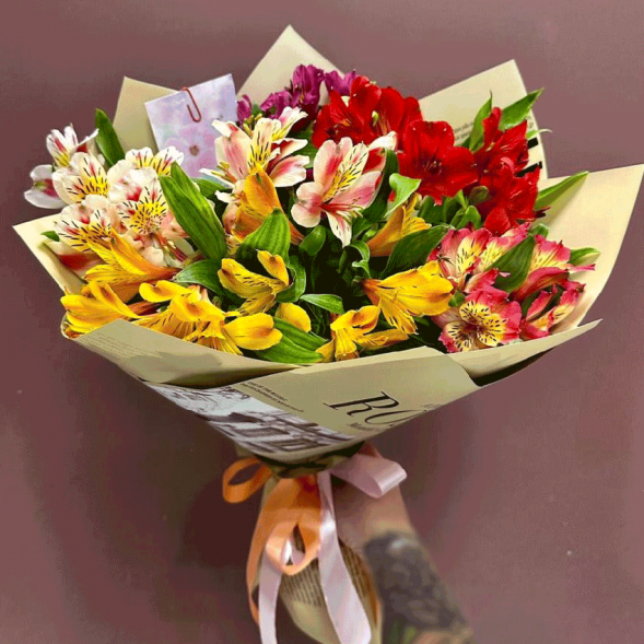 Букет 11 альстромерий в Гурзуфе