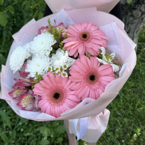 Букет Танго страсти  в Гурзуфе