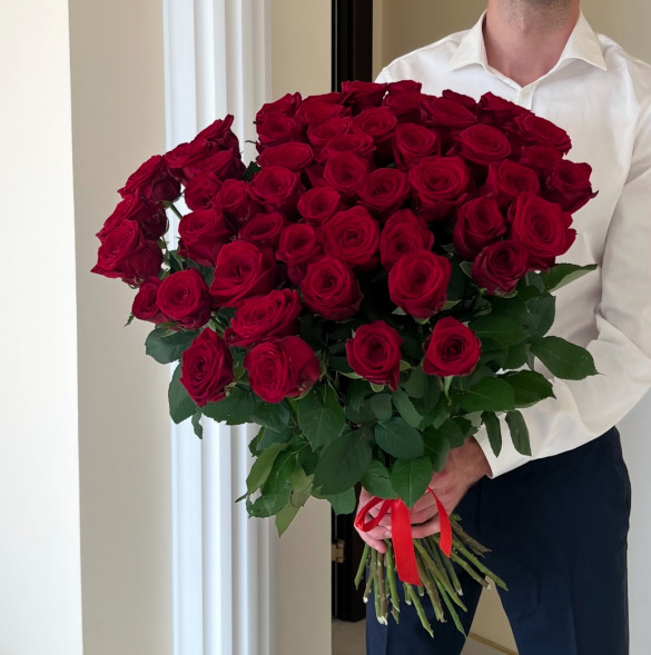 51 красная роза в Гурзуфе