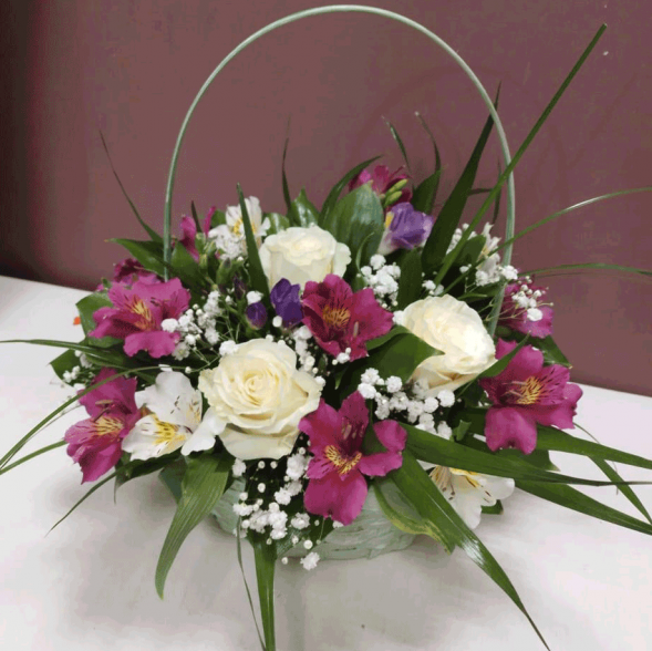 Композиция в корзине &quot;Невероятная&quot; в Гурзуфе